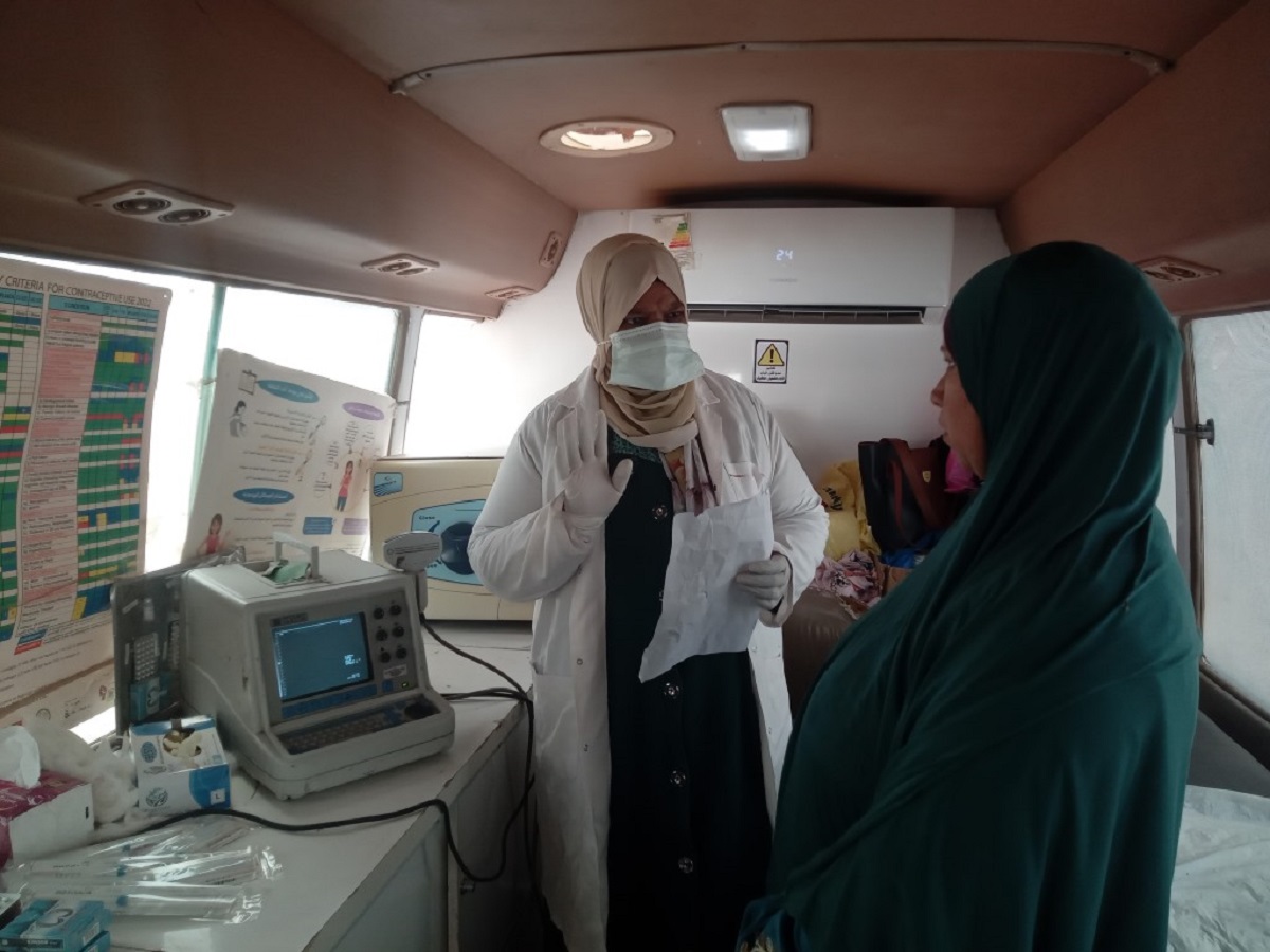 الصحة تقدم 2400 خدمة مجانية بقرية الحرية 3